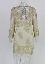 Carregar imagem no visualizador da galeria, Vestido de Festa Curto com Tule Bordado - Frete Gratis