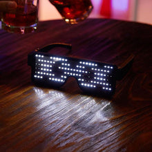 Carregar imagem no visualizador da galeria, Óculos Retrô LED