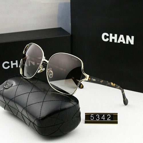 Óculos Feminino Oversized Retro UV400