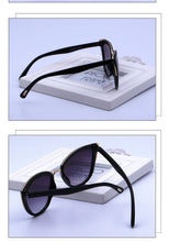 Carregar imagem no visualizador da galeria, Óculos de Sol Feminino Cat Eye Gradiente UV400